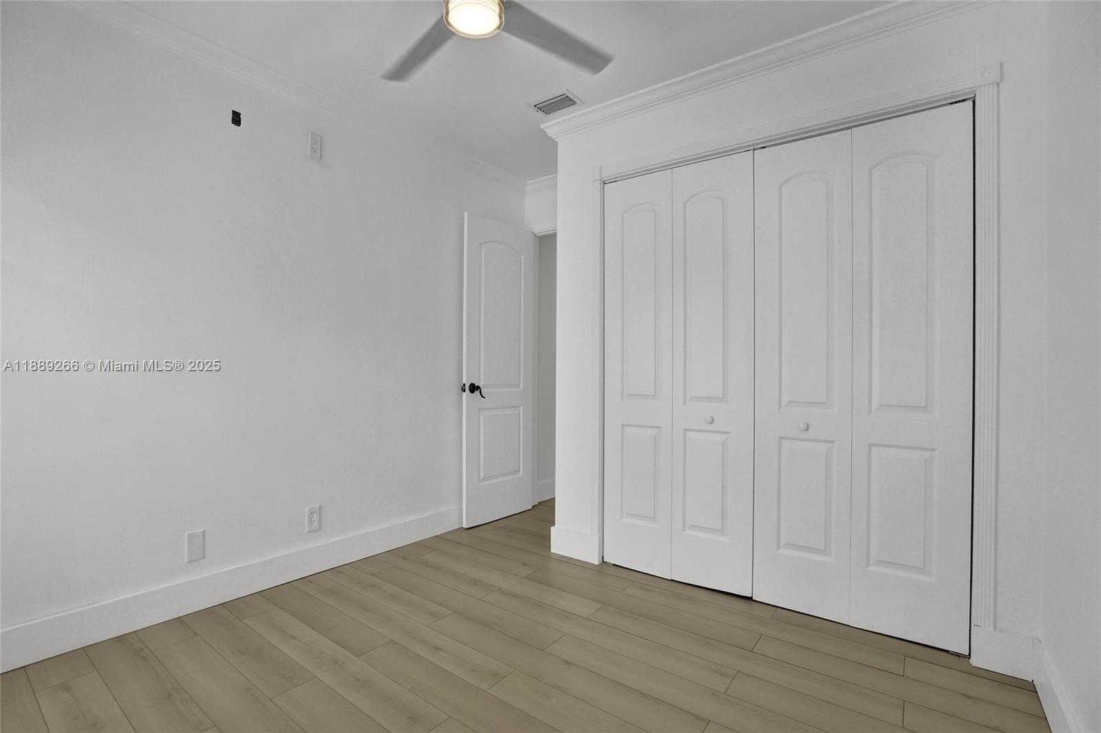 Small Image of 1405 SEAGRAPE CIR, Weston Number 14