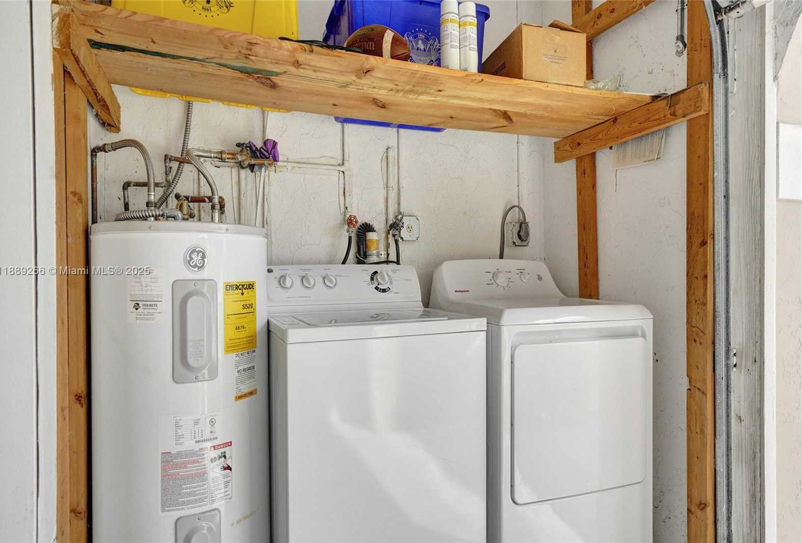 Small Image of 1405 SEAGRAPE CIR, Weston Number 16