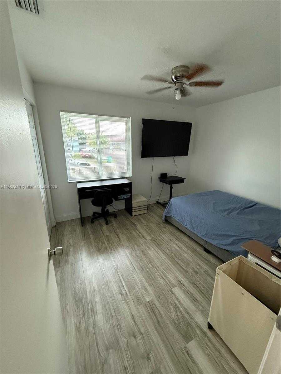 Small Image of 13060 SOUTH WEST 263RD TER, Homestead Number 15