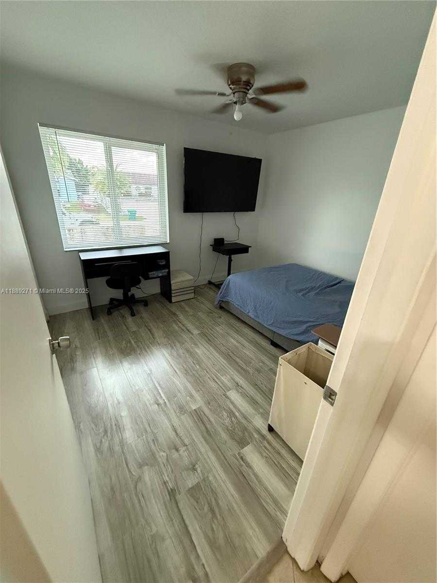 Small Image of 13060 SOUTH WEST 263RD TER, Homestead Number 17