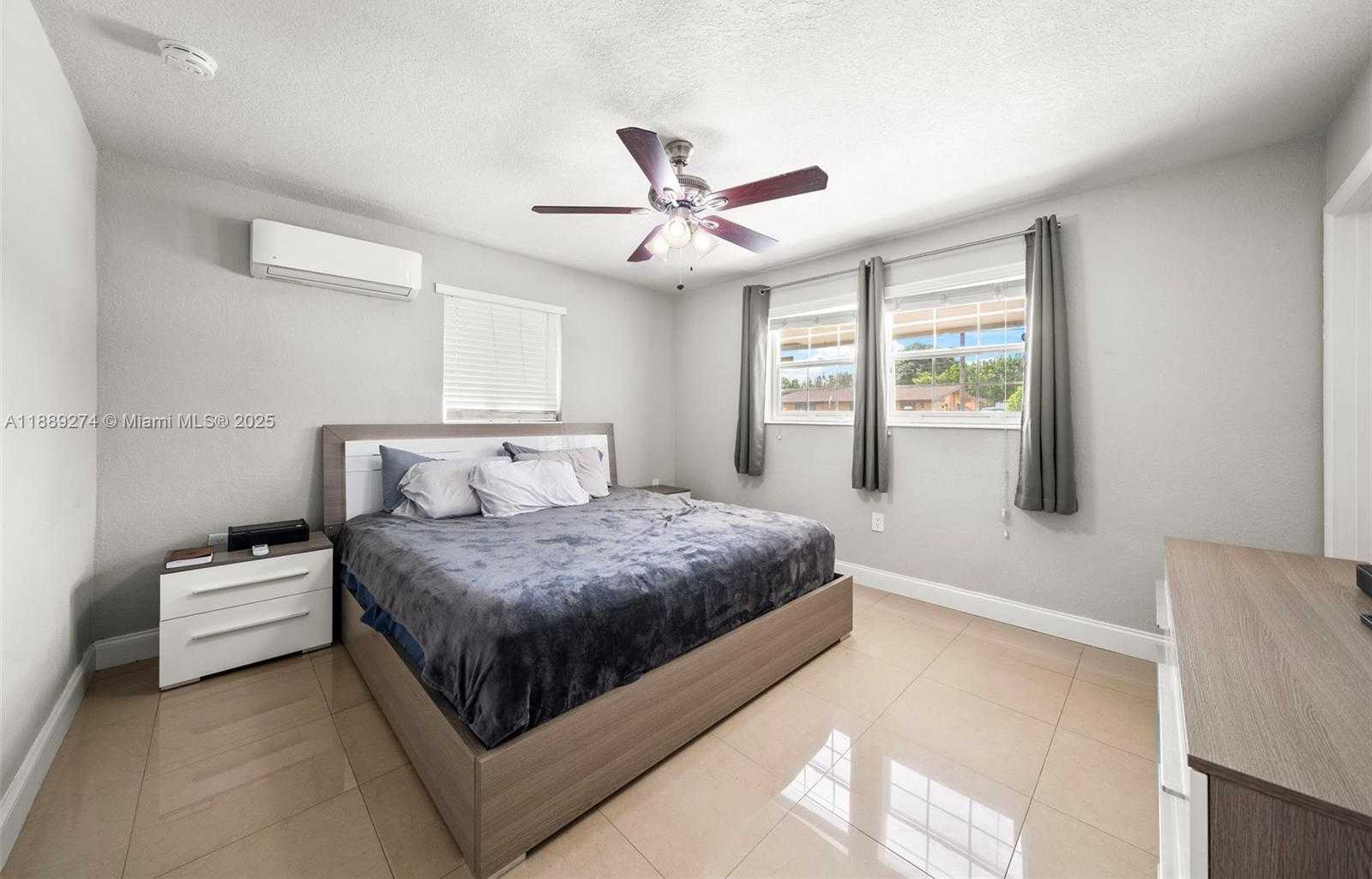 Small Image of 7831 NORTH WEST 11TH ST, Pembroke Pines Number 10