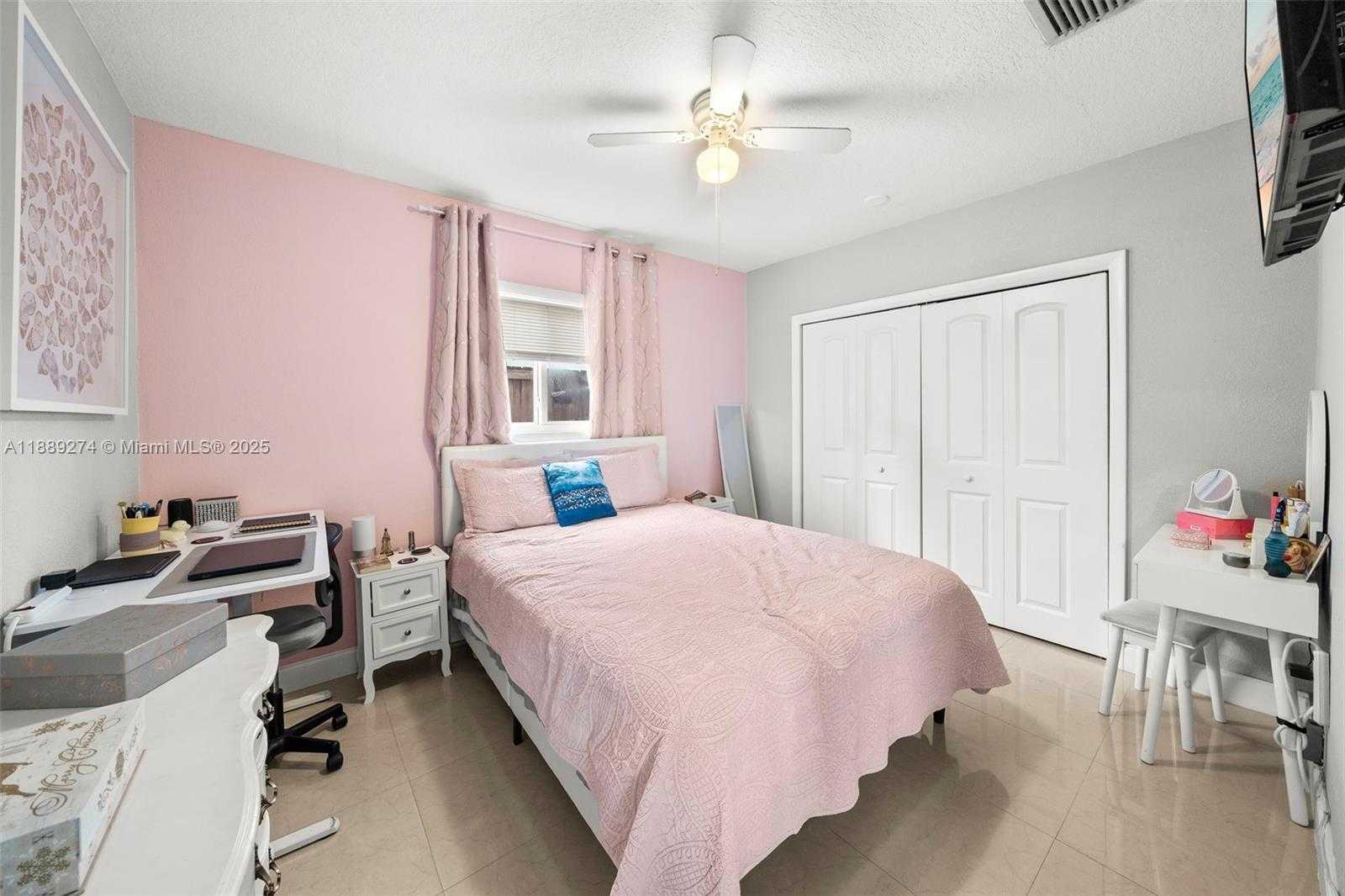 Small Image of 7831 NORTH WEST 11TH ST, Pembroke Pines Number 17