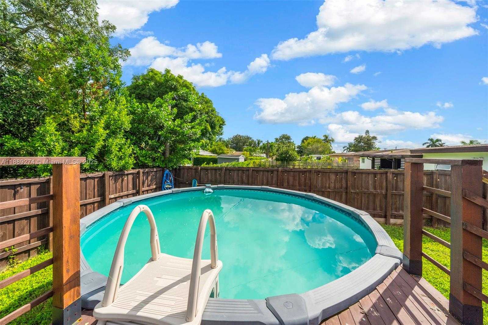 Small Image of 7831 NORTH WEST 11TH ST, Pembroke Pines Number 21