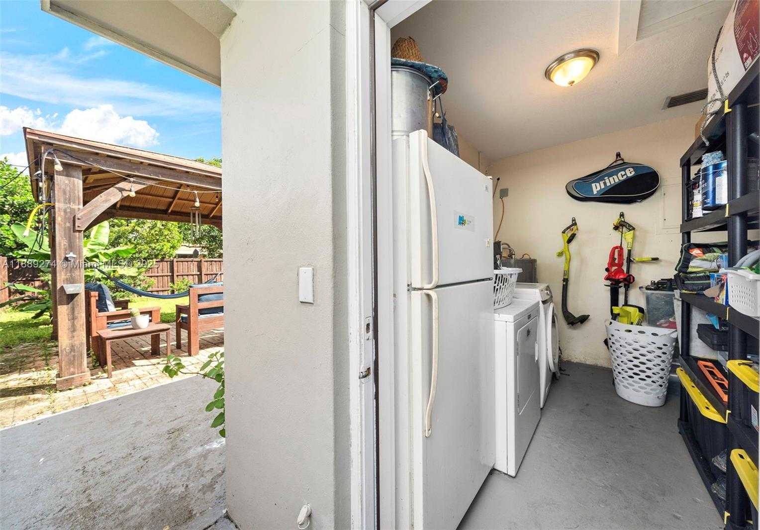 Small Image of 7831 NORTH WEST 11TH ST, Pembroke Pines Number 25