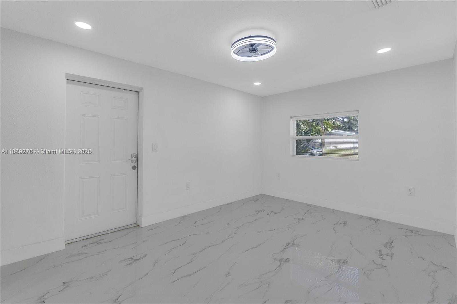 Small Image of 6320 HARDING ST, Hollywood Number 10