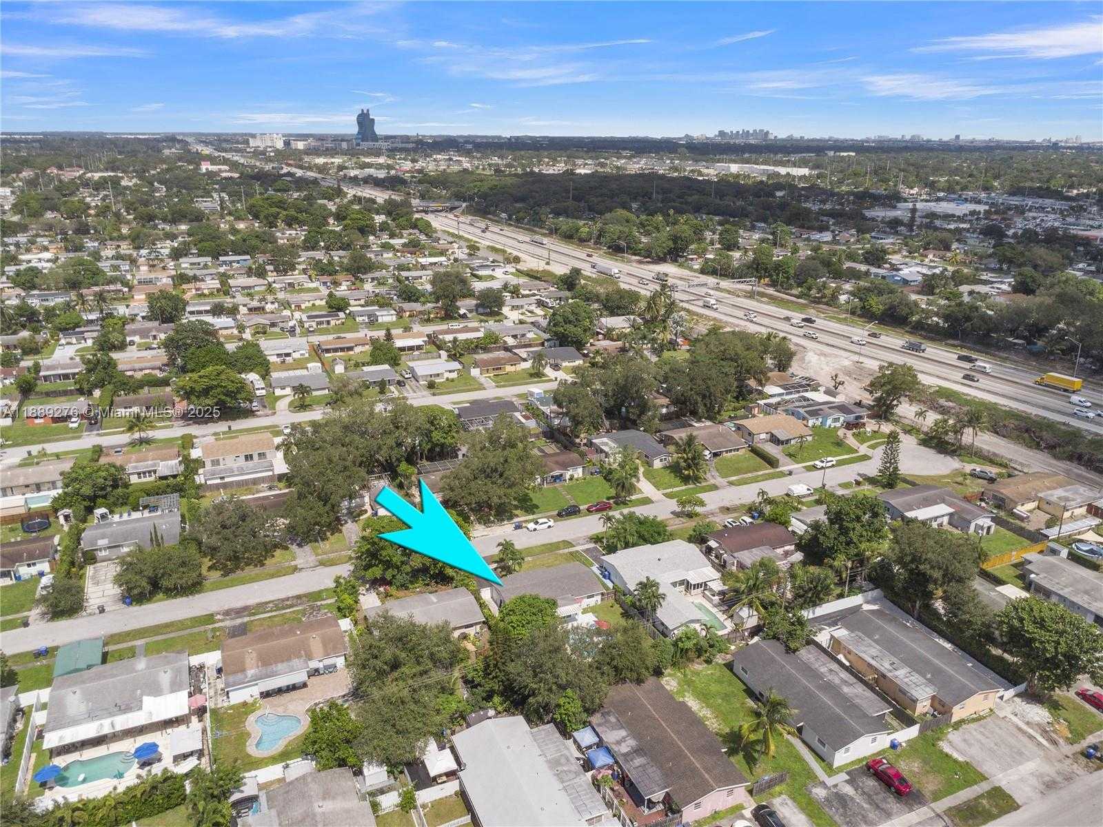 Small Image of 6320 HARDING ST, Hollywood Number 29