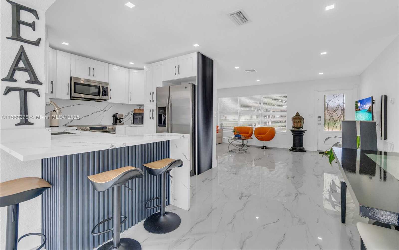 Small Image of 6320 HARDING ST, Hollywood Number 3
