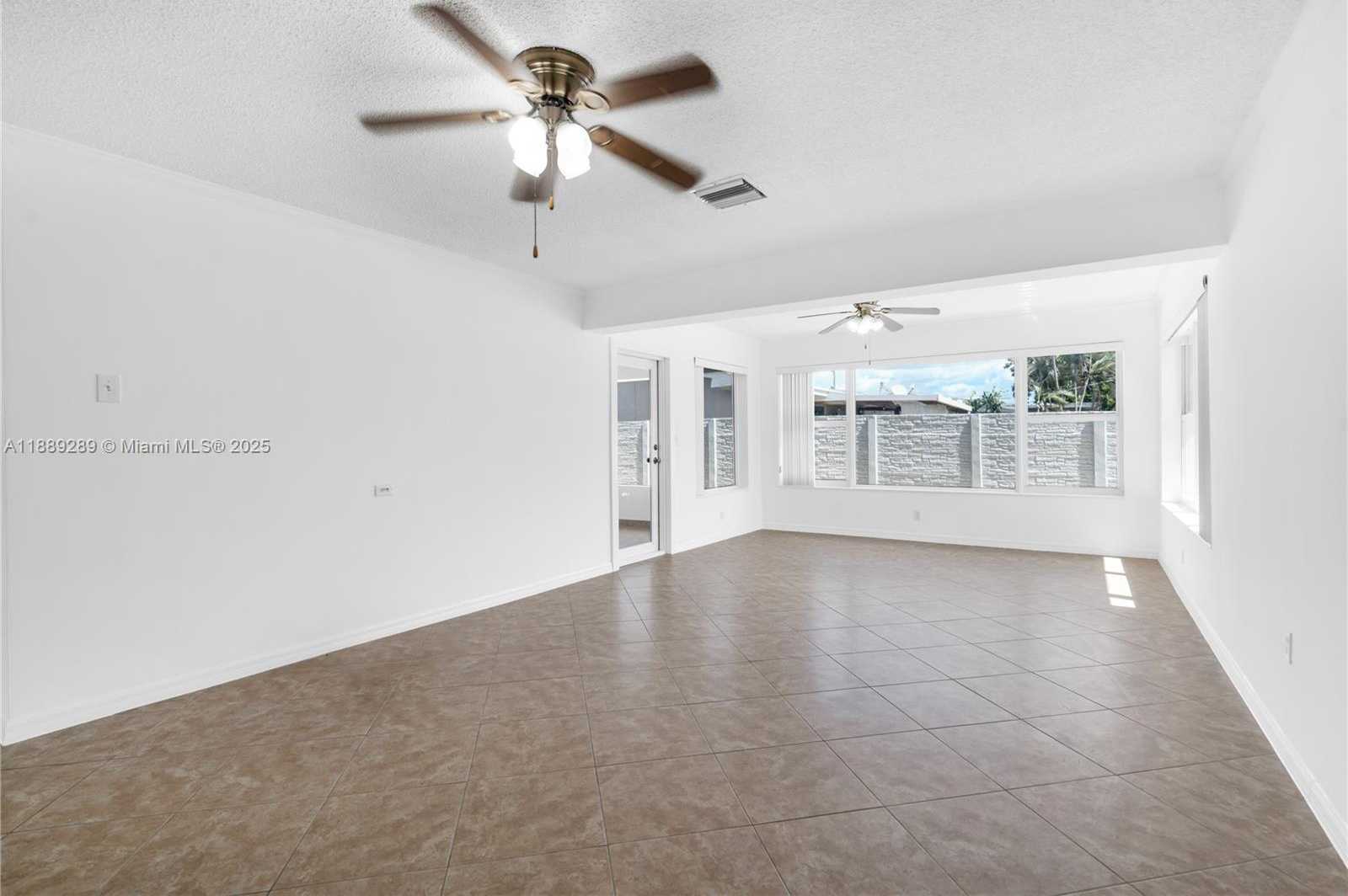 Small Image of 1621 NORTH WEST 85TH WAY, Pembroke Pines Number 6