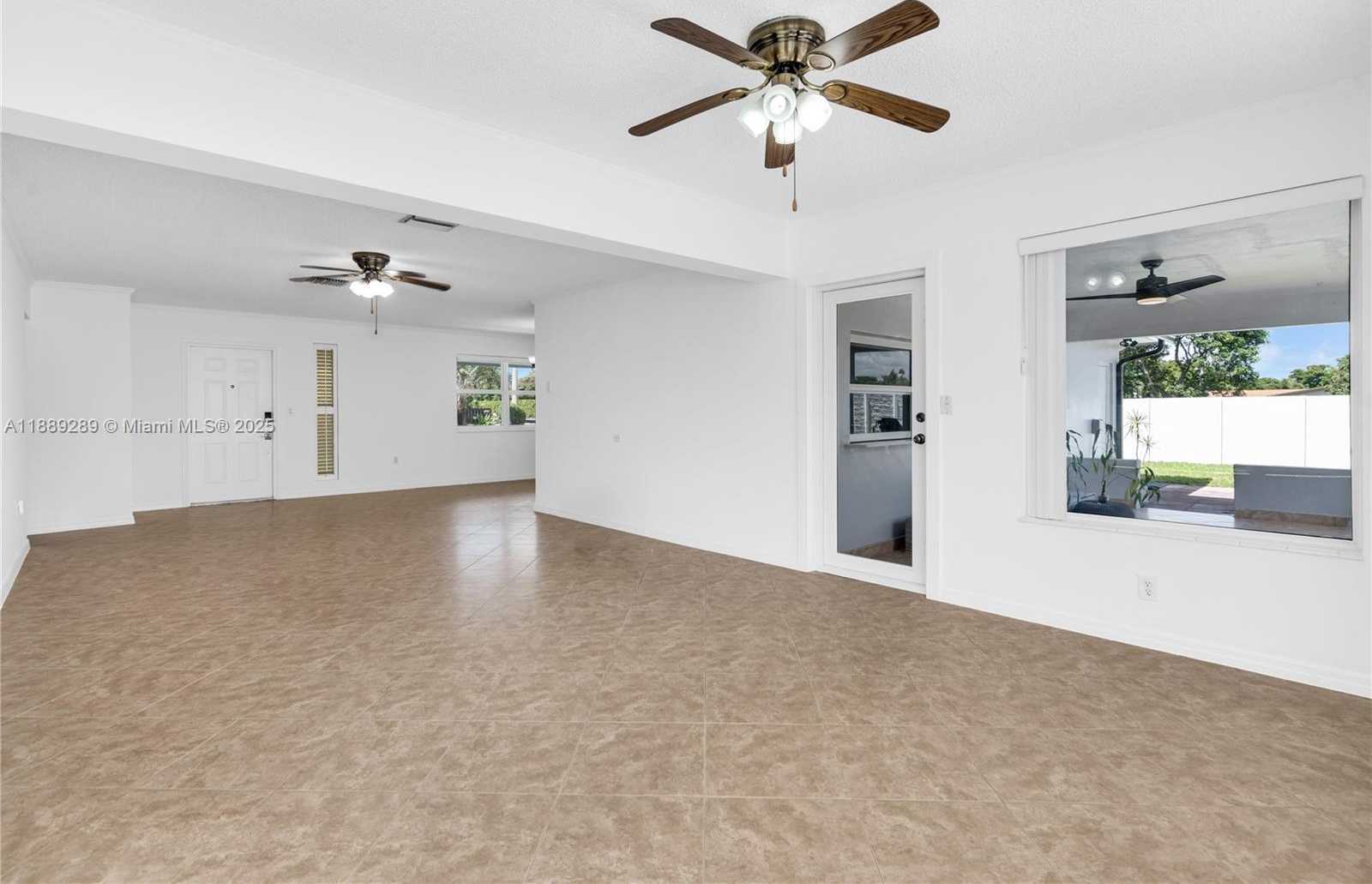 Small Image of 1621 NORTH WEST 85TH WAY, Pembroke Pines Number 7