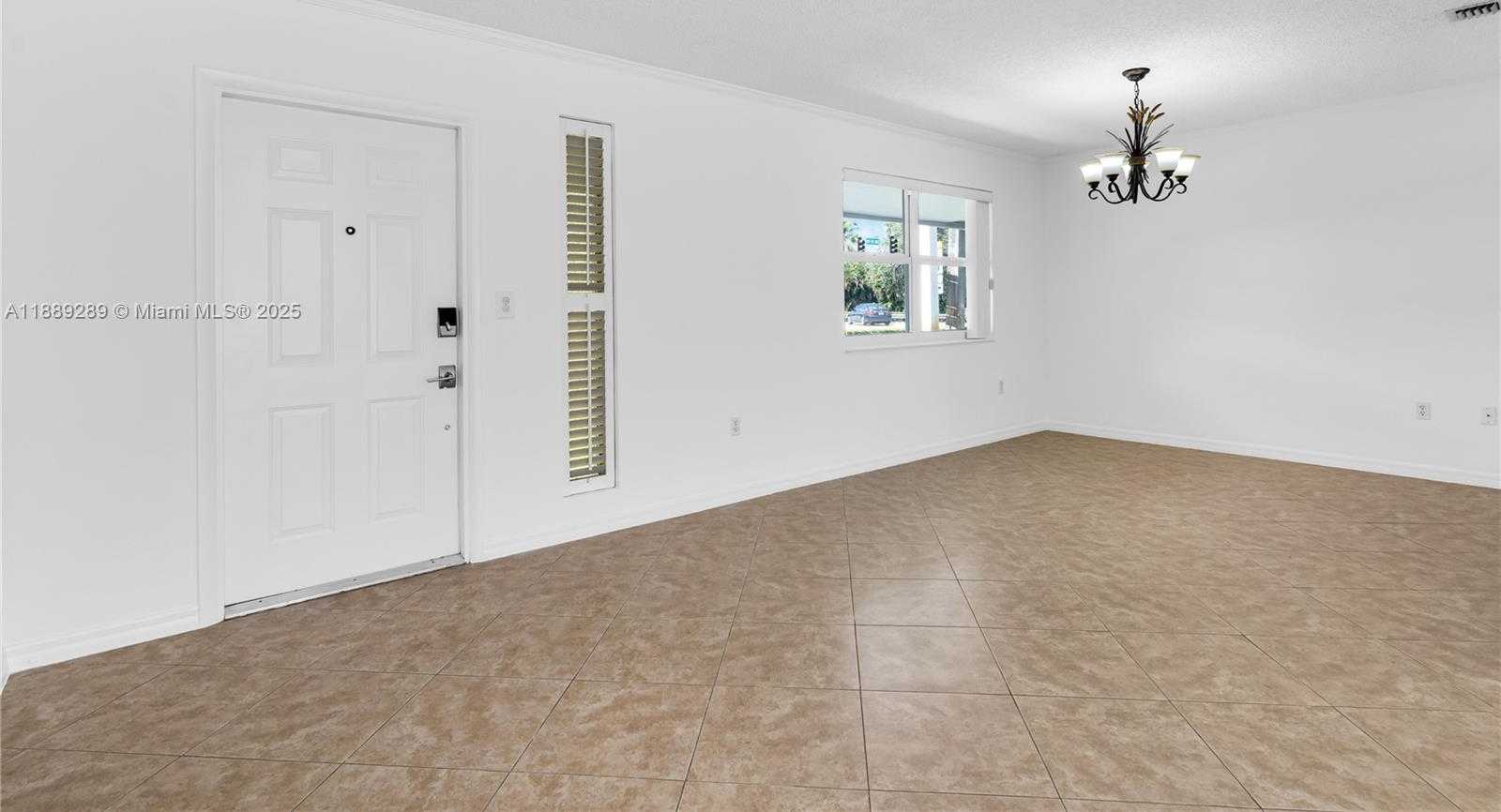 Small Image of 1621 NORTH WEST 85TH WAY, Pembroke Pines Number 9