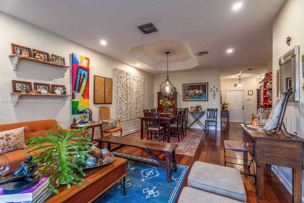 Small Image of 10912 NORTH WEST 69TH ST, Doral Number 10