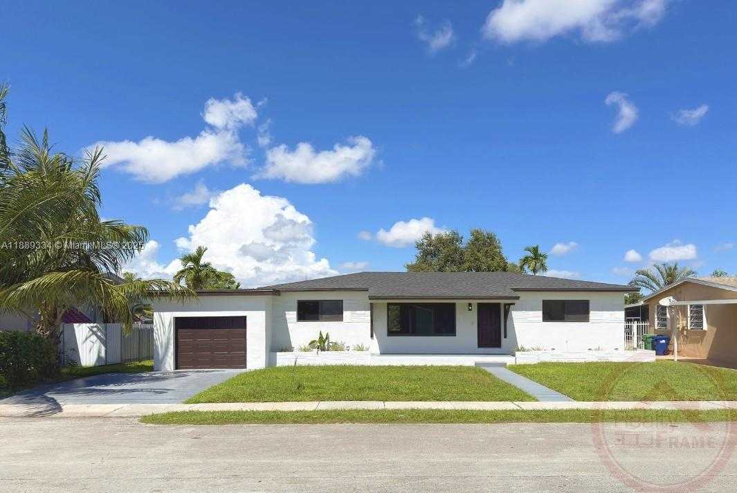 Small Image of 1061 NORTH WEST 87TH ST, Miami Number 1