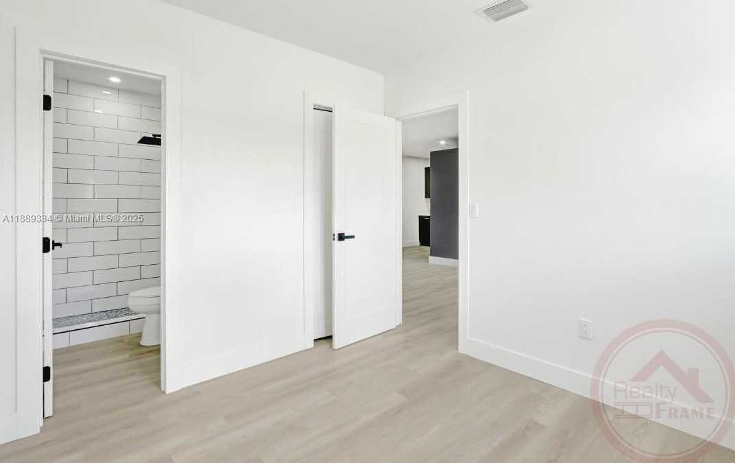 Small Image of 1061 NORTH WEST 87TH ST, Miami Number 20