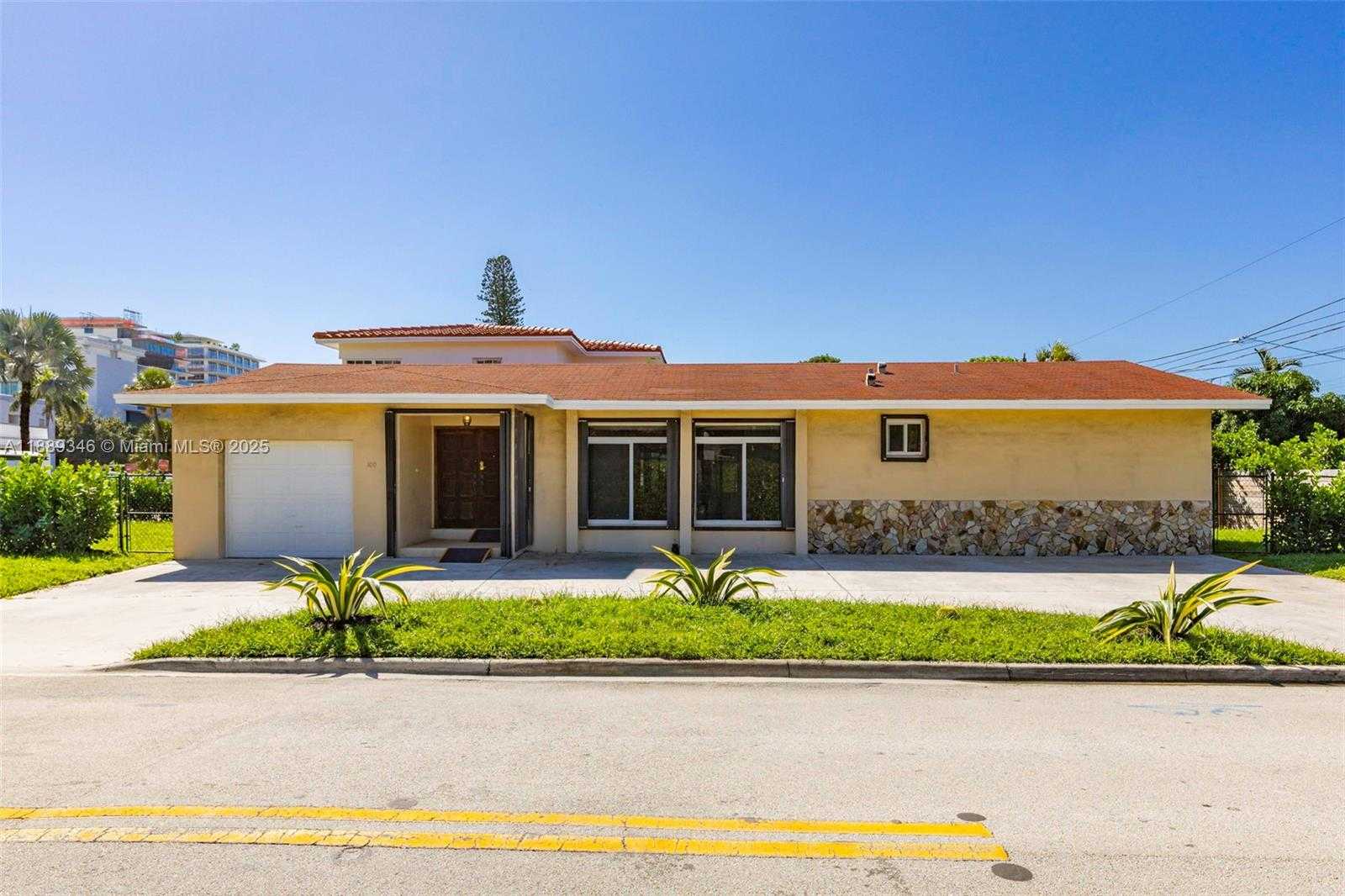 Small Image of 300 NORTH 93RD ST, Surfside Number 12