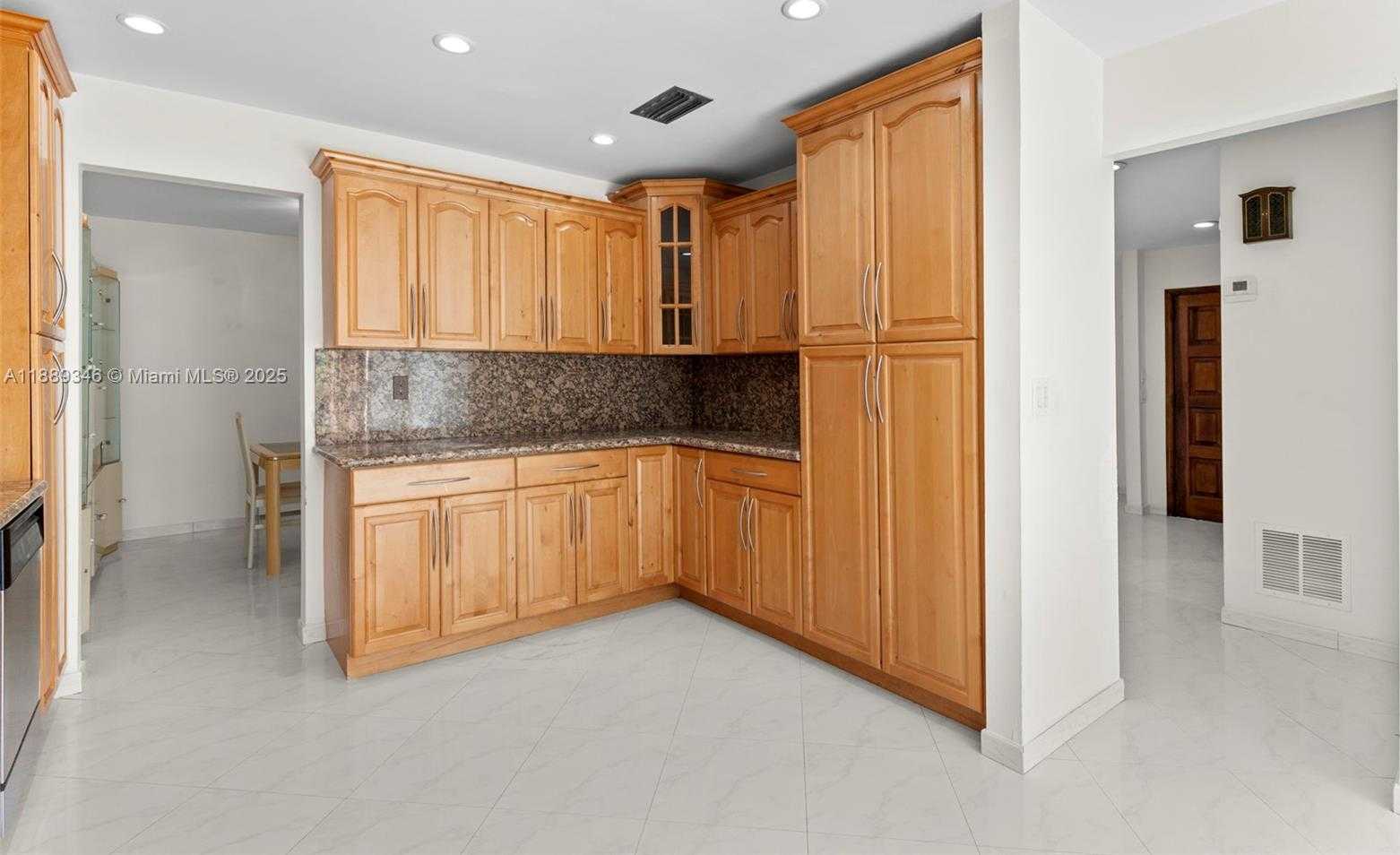 Small Image of 300 NORTH 93RD ST, Surfside Number 19