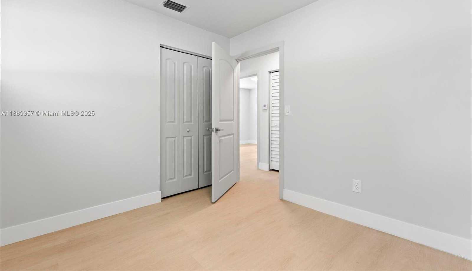 Small Image of 18800 NORTH WEST 39TH CT, Miami Gardens Number 14