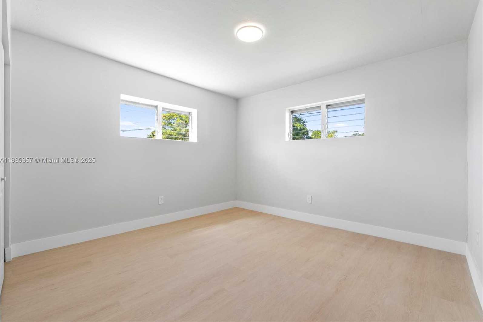 Small Image of 18800 NORTH WEST 39TH CT, Miami Gardens Number 16