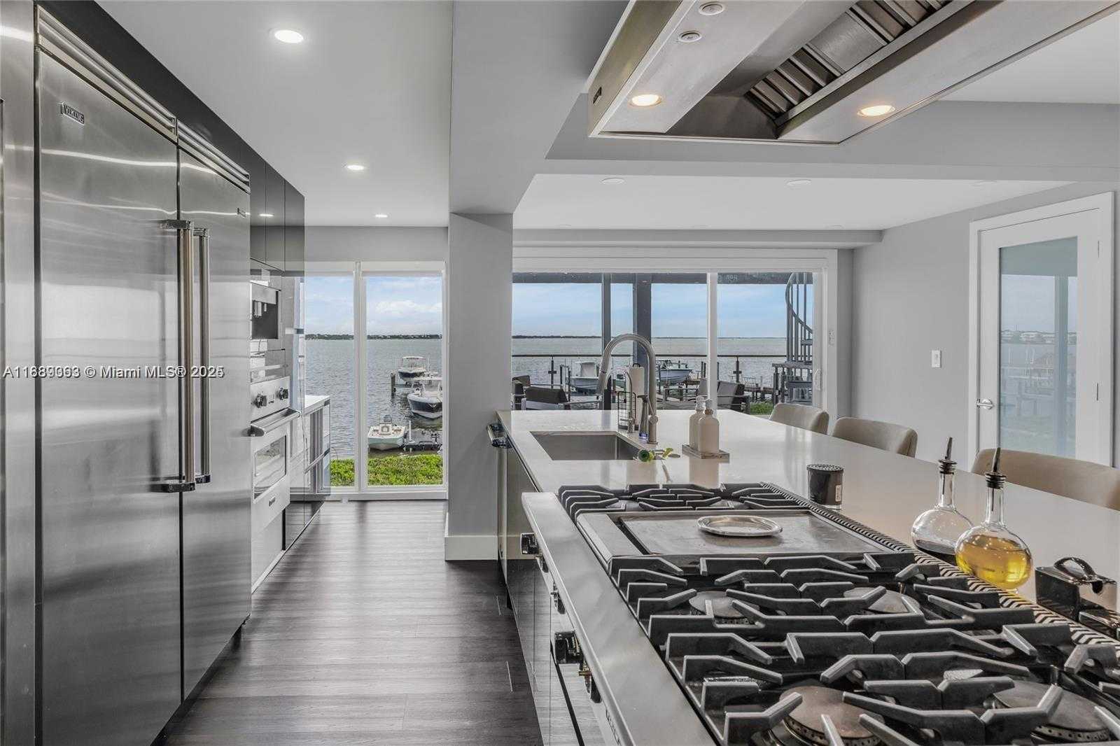Small Image of 67 NORTH BOUNTY LN, Key Largo Number 5