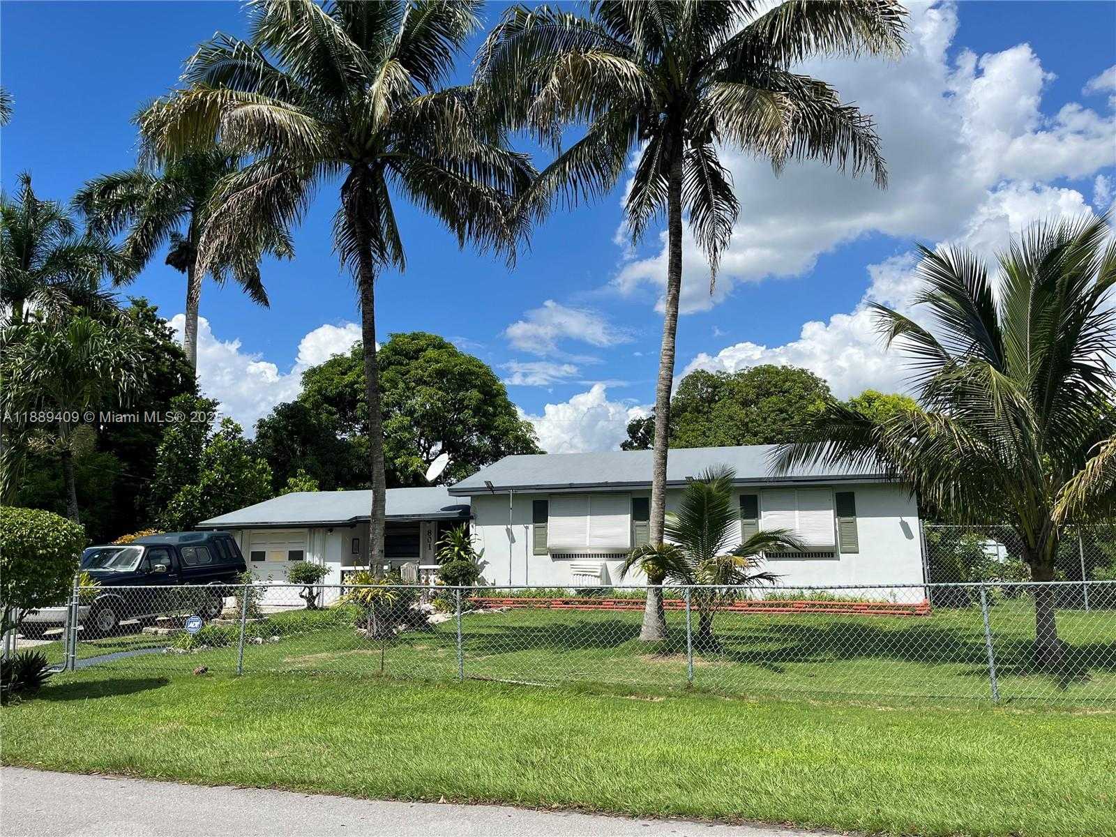 Small Image of 801 NORTH WEST 12TH ST, Homestead Number 2