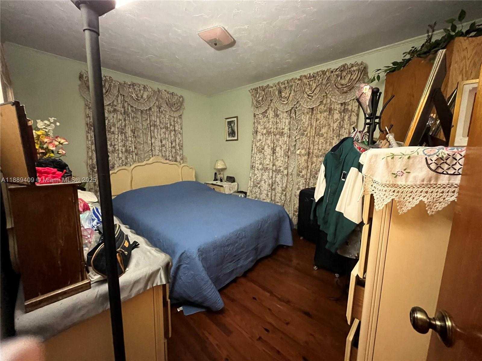 Small Image of 801 NORTH WEST 12TH ST, Homestead Number 30