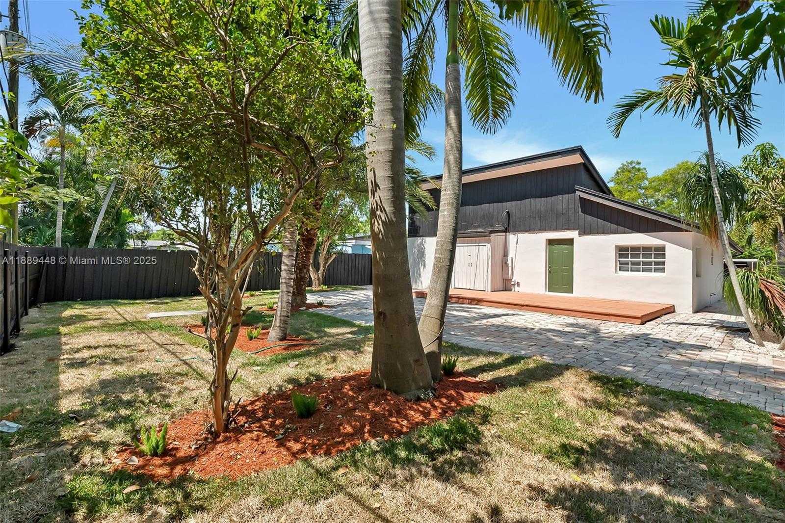 Small Image of 5400 NORTH EAST 2ND AVE, Oakland Park Number 20