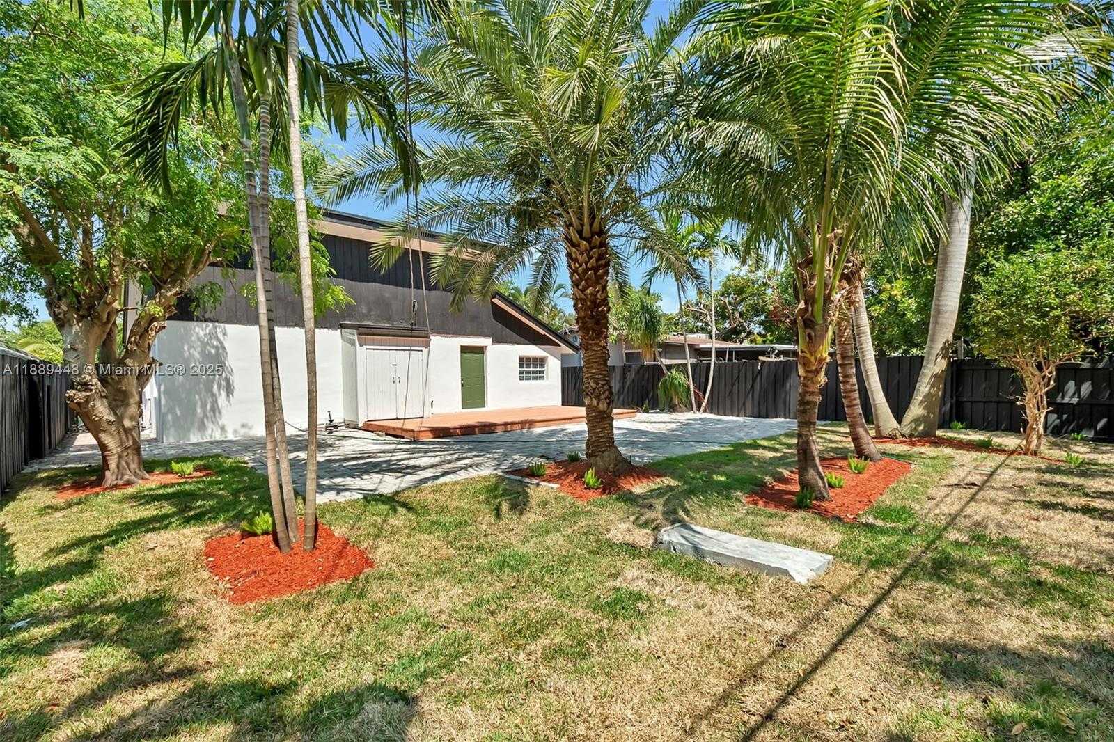 Small Image of 5400 NORTH EAST 2ND AVE, Oakland Park Number 22