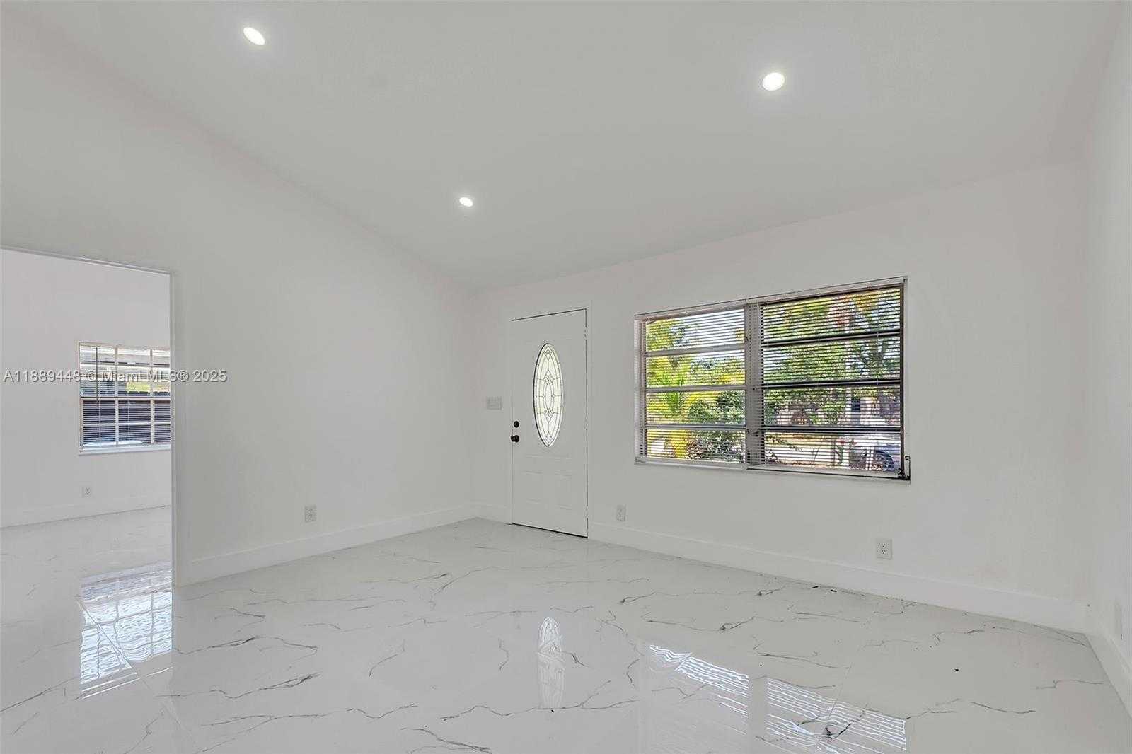 Small Image of 5400 NORTH EAST 2ND AVE, Oakland Park Number 5