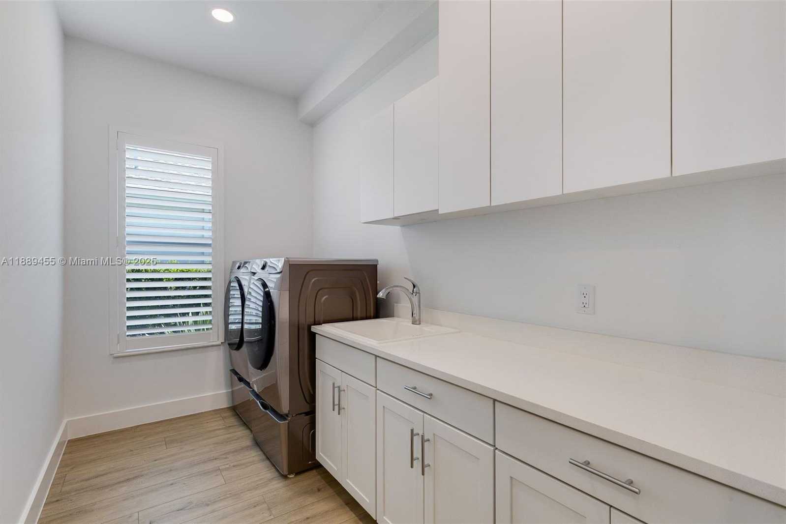 Small Image of 43394 WATERSIDE TRL, Punta Gorda Number 26
