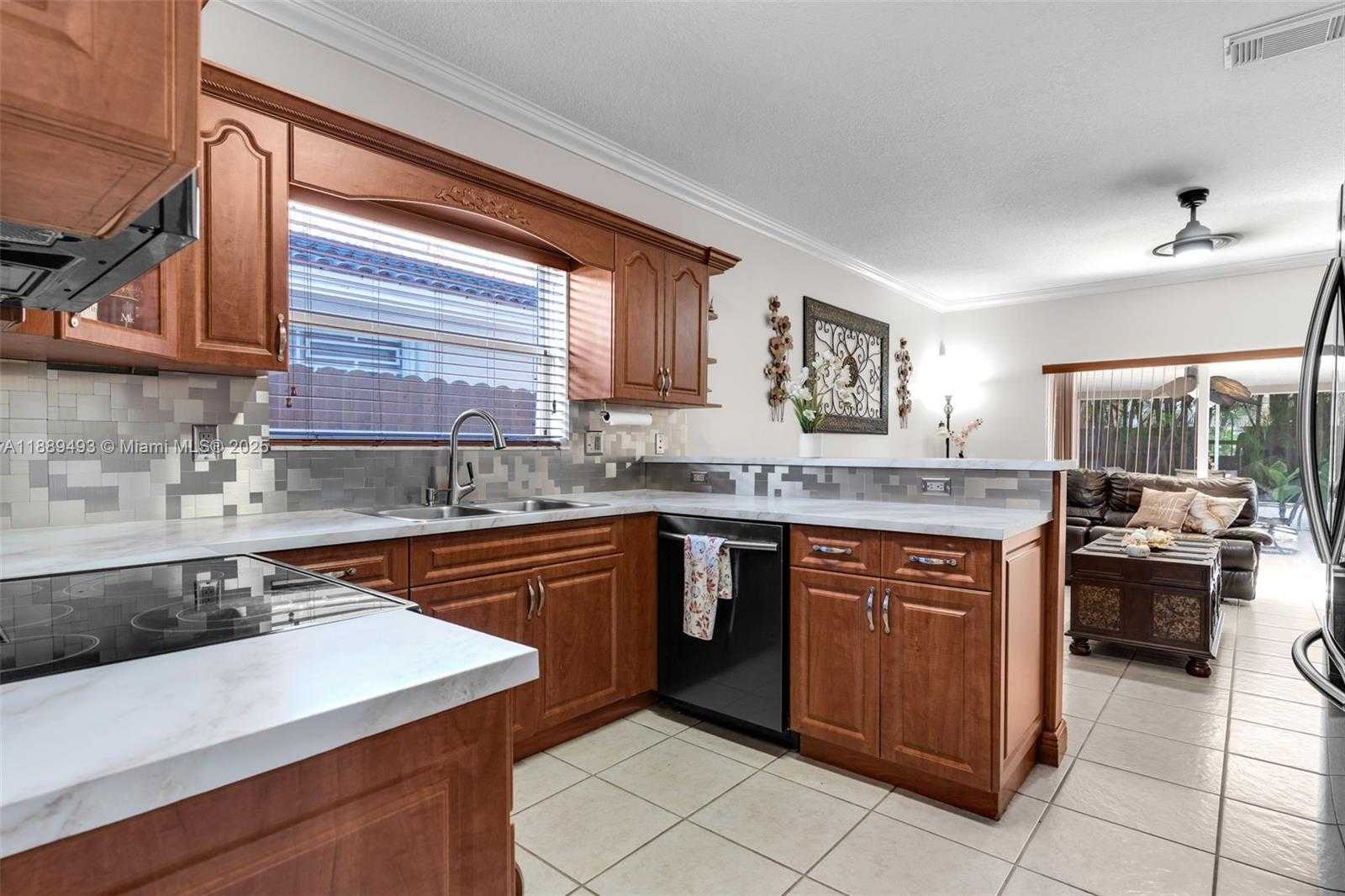 Small Image of 13631 SOUTH WEST 279TH ST, Homestead Number 8