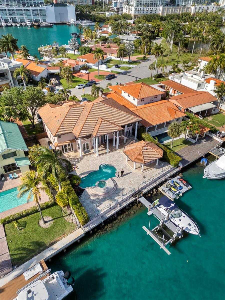 Small Image of 306 ATLANTIC AVE, Sunny Isles Beach Number 10