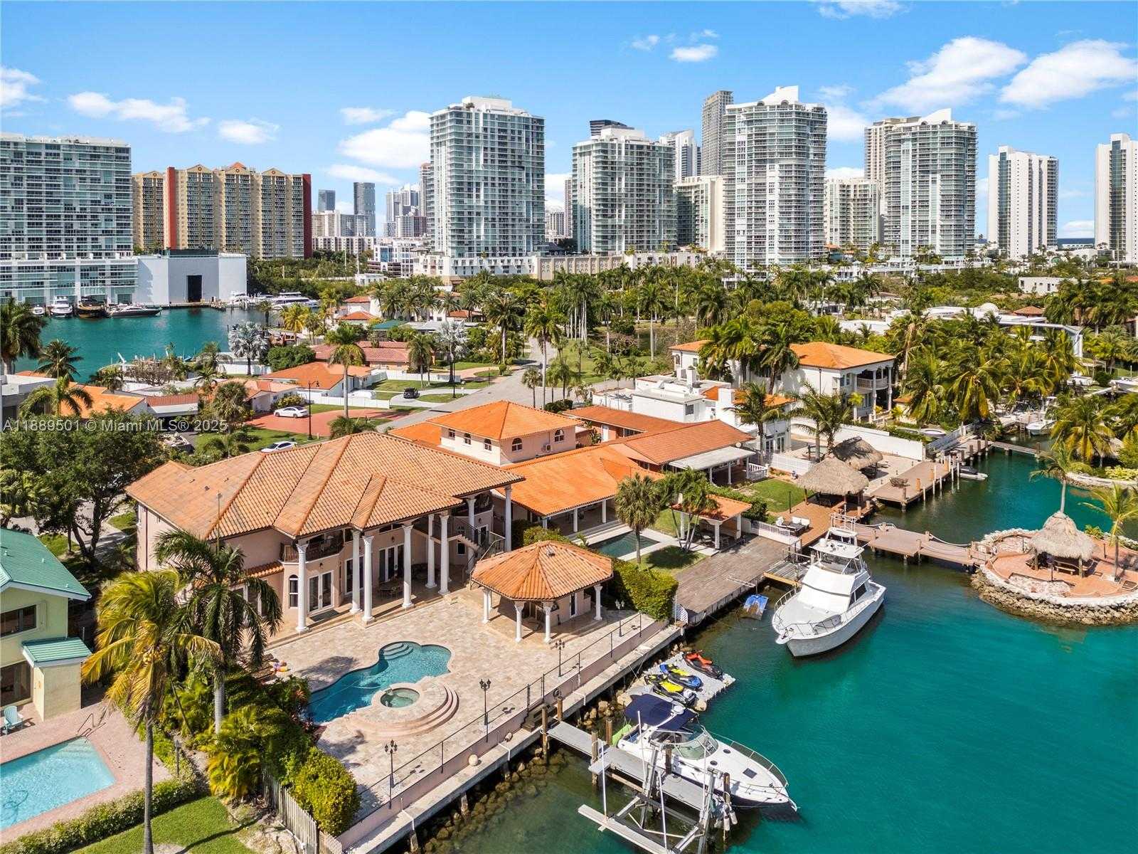 Small Image of 306 ATLANTIC AVE, Sunny Isles Beach Number 14