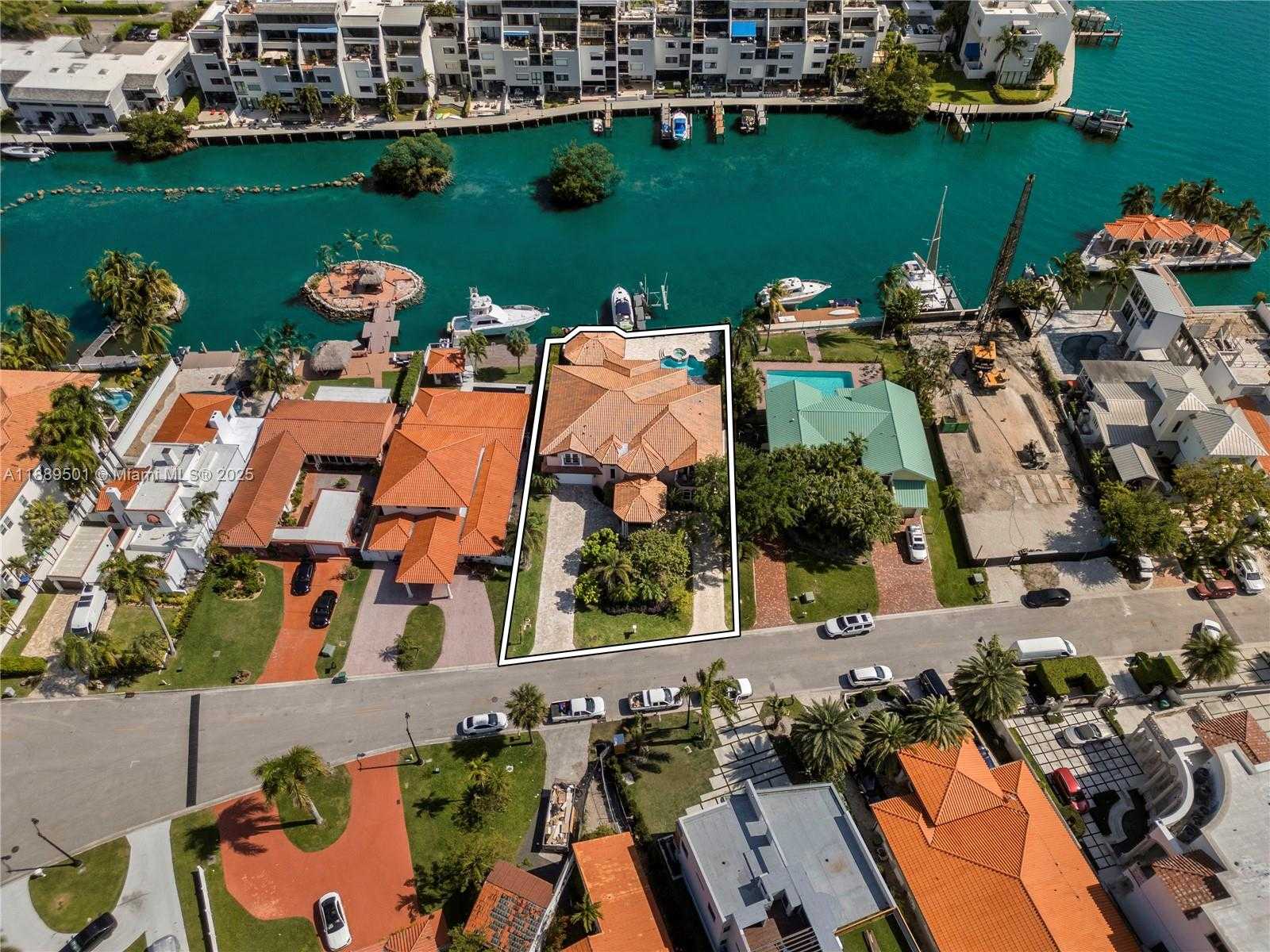Small Image of 306 ATLANTIC AVE, Sunny Isles Beach Number 18