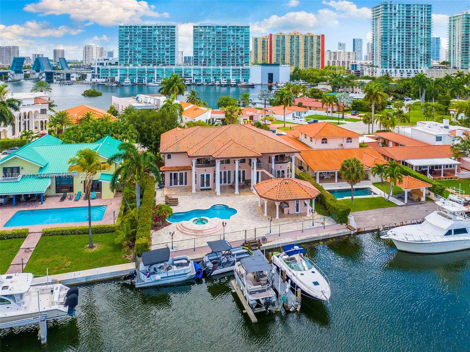 Small Image of 306 ATLANTIC AVE, Sunny Isles Beach Number 26