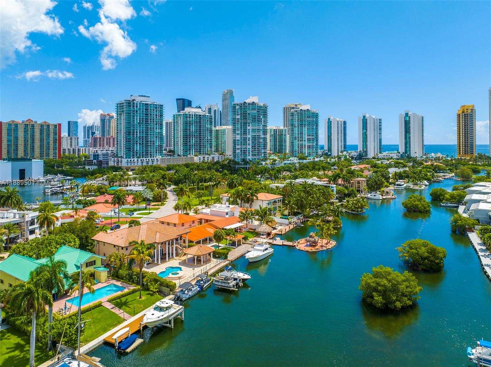 Small Image of 306 ATLANTIC AVE, Sunny Isles Beach Number 31