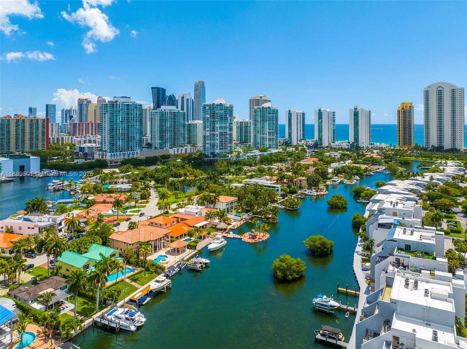 Small Image of 306 ATLANTIC AVE, Sunny Isles Beach Number 32
