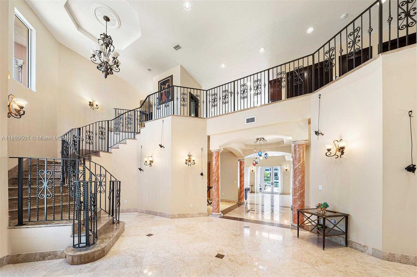 Small Image of 306 ATLANTIC AVE, Sunny Isles Beach Number 42