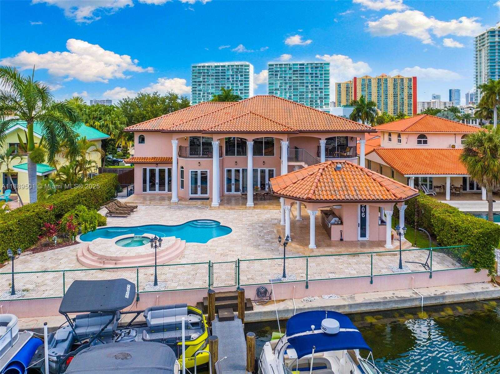 Small Image of 306 ATLANTIC AVE, Sunny Isles Beach Number 44