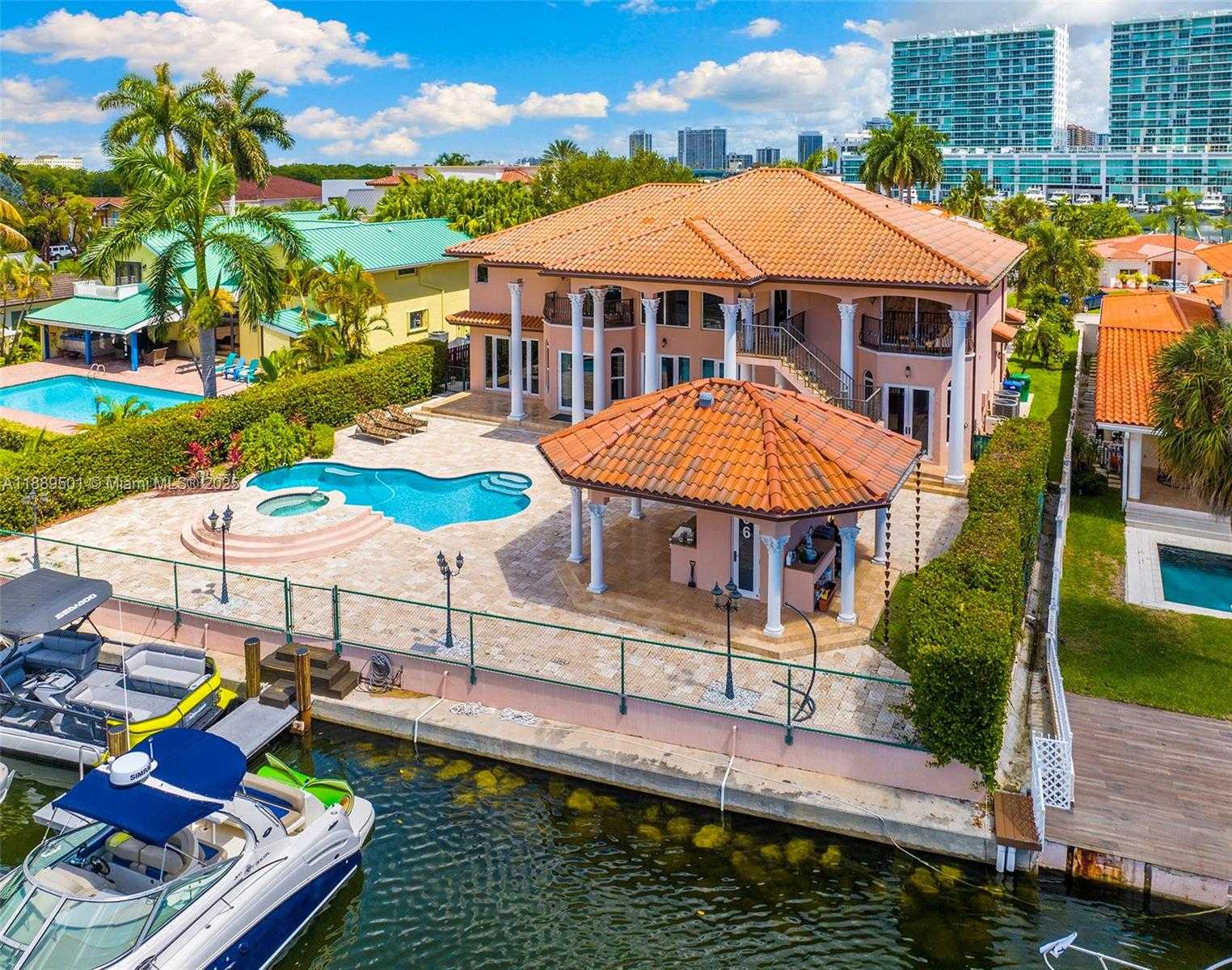 Small Image of 306 ATLANTIC AVE, Sunny Isles Beach Number 47