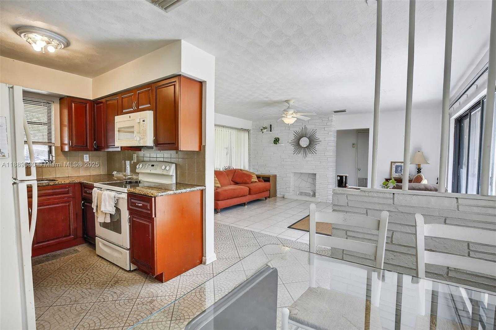 Small Image of 160 NORTH WEST 34TH ST, Oakland Park Number 13