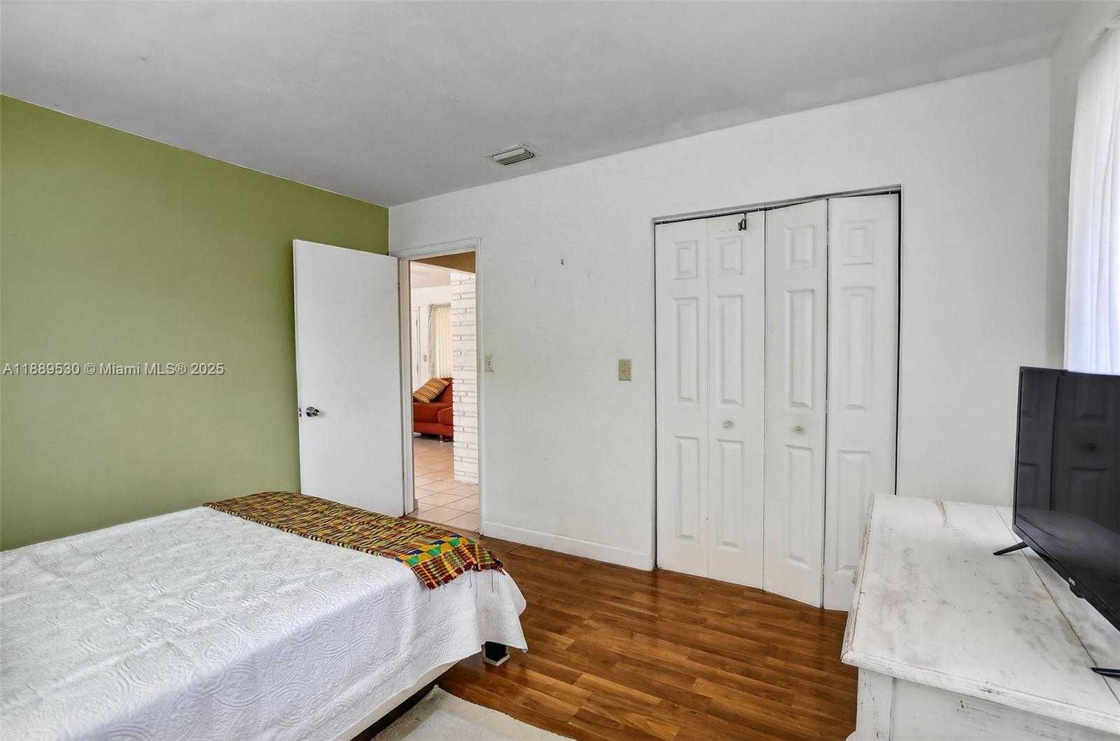 Small Image of 160 NORTH WEST 34TH ST, Oakland Park Number 17