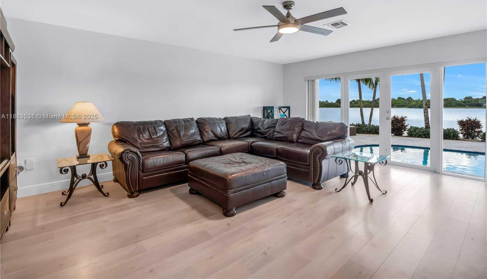 Small Image of 18084 SOUTH WEST 33RD CT, Miramar Number 11
