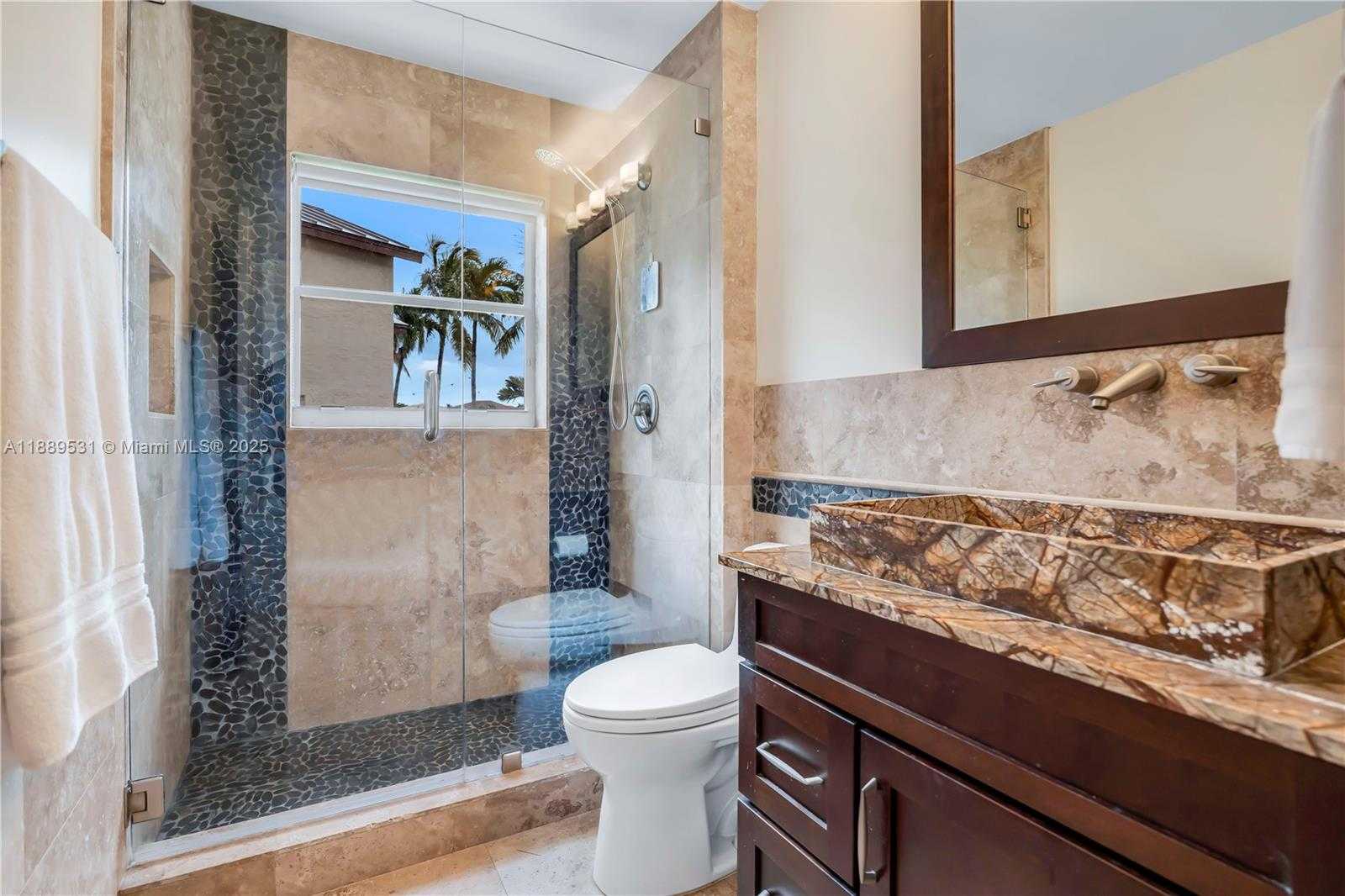 Small Image of 18084 SOUTH WEST 33RD CT, Miramar Number 24