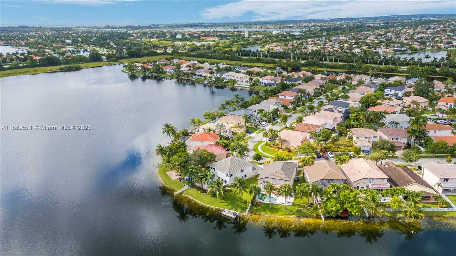 Small Image of 18084 SOUTH WEST 33RD CT, Miramar Number 42