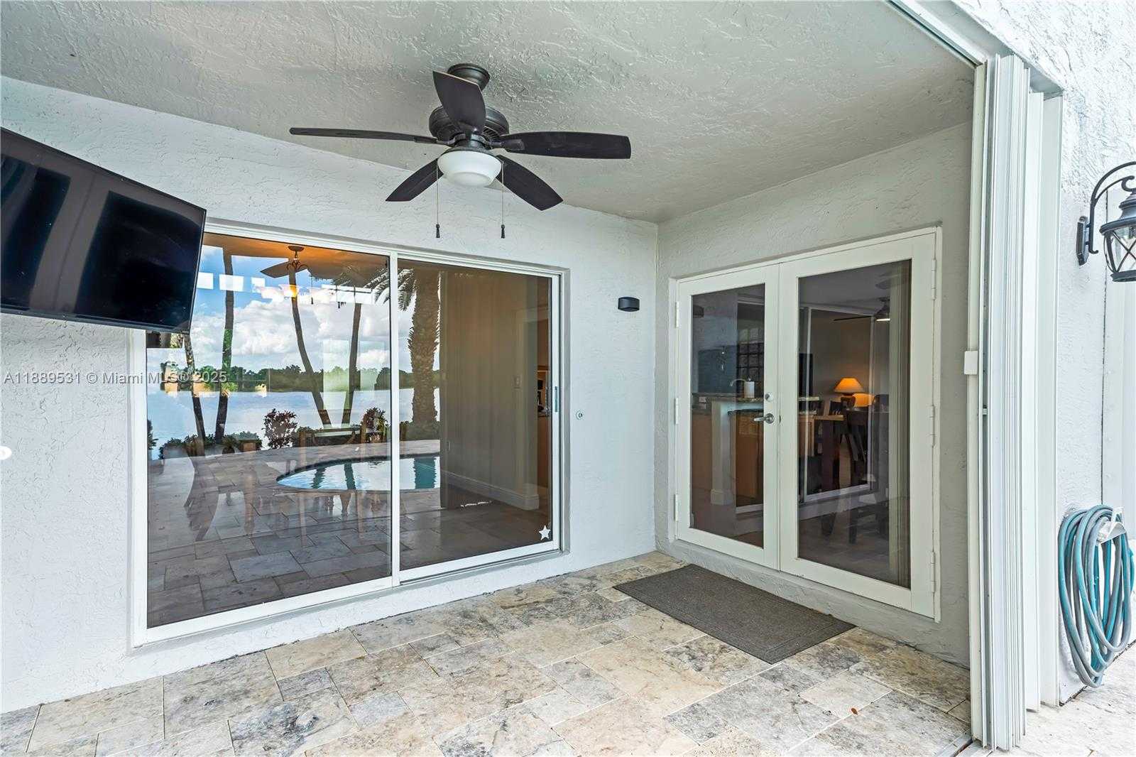 Small Image of 18084 SOUTH WEST 33RD CT, Miramar Number 62