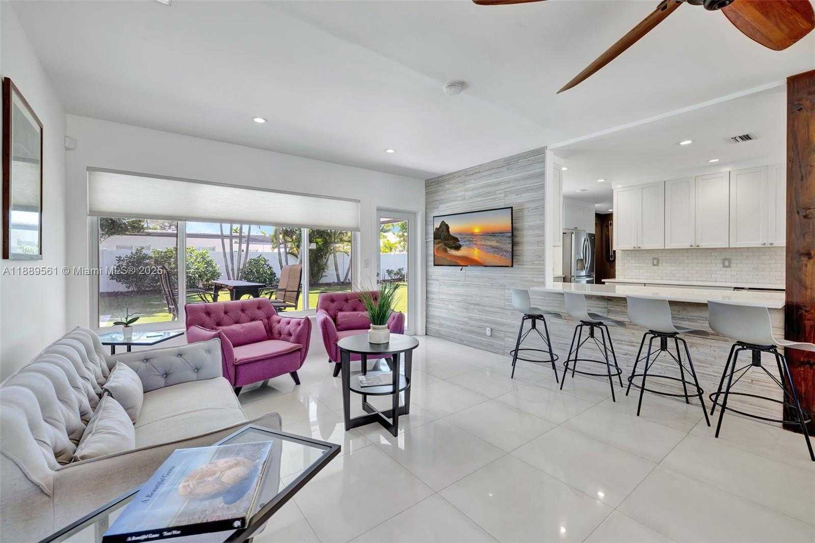 Small Image of 2506 NORTH EAST 30TH ST, Fort Lauderdale Number 15