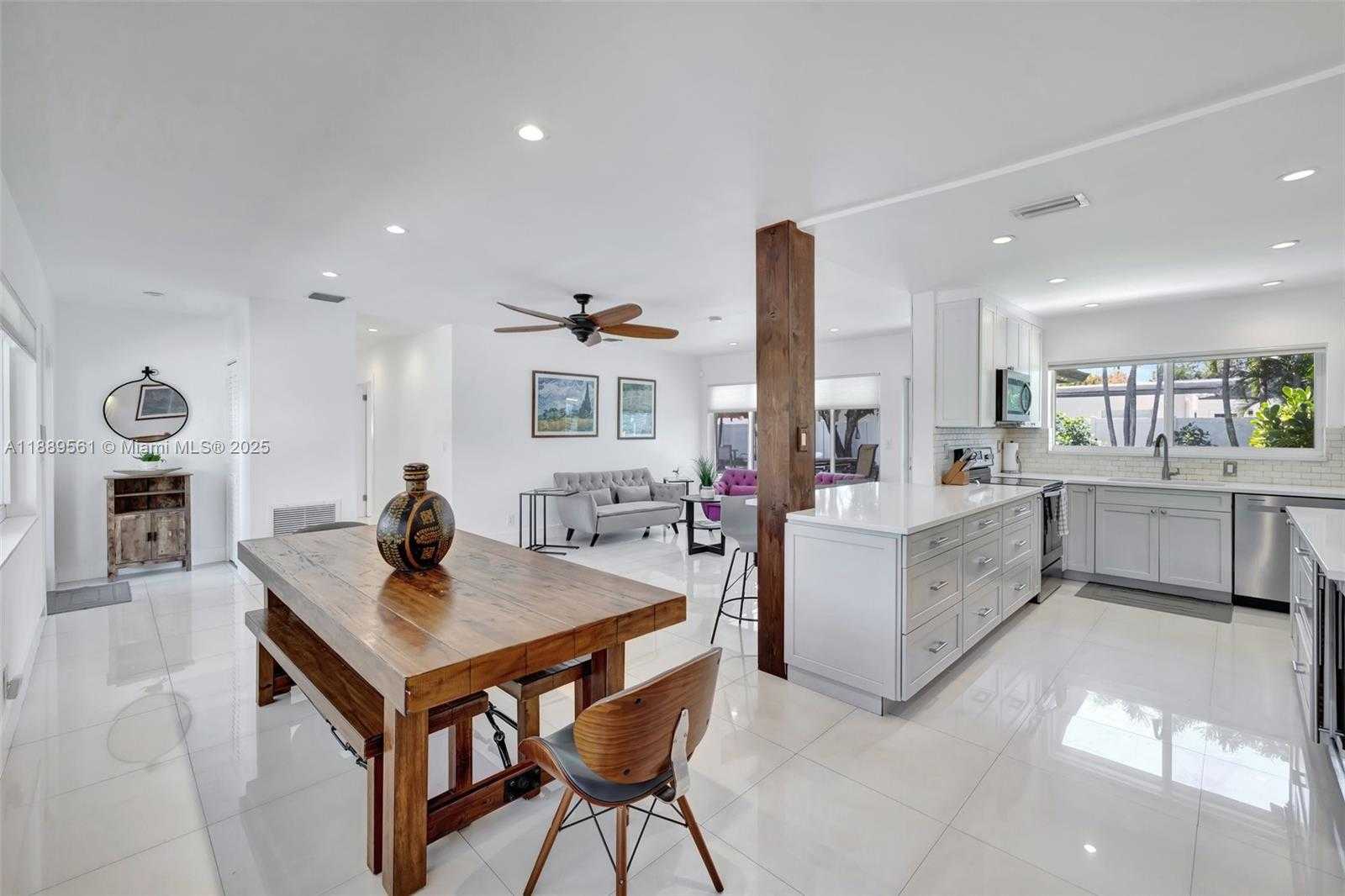 Small Image of 2506 NORTH EAST 30TH ST, Fort Lauderdale Number 20
