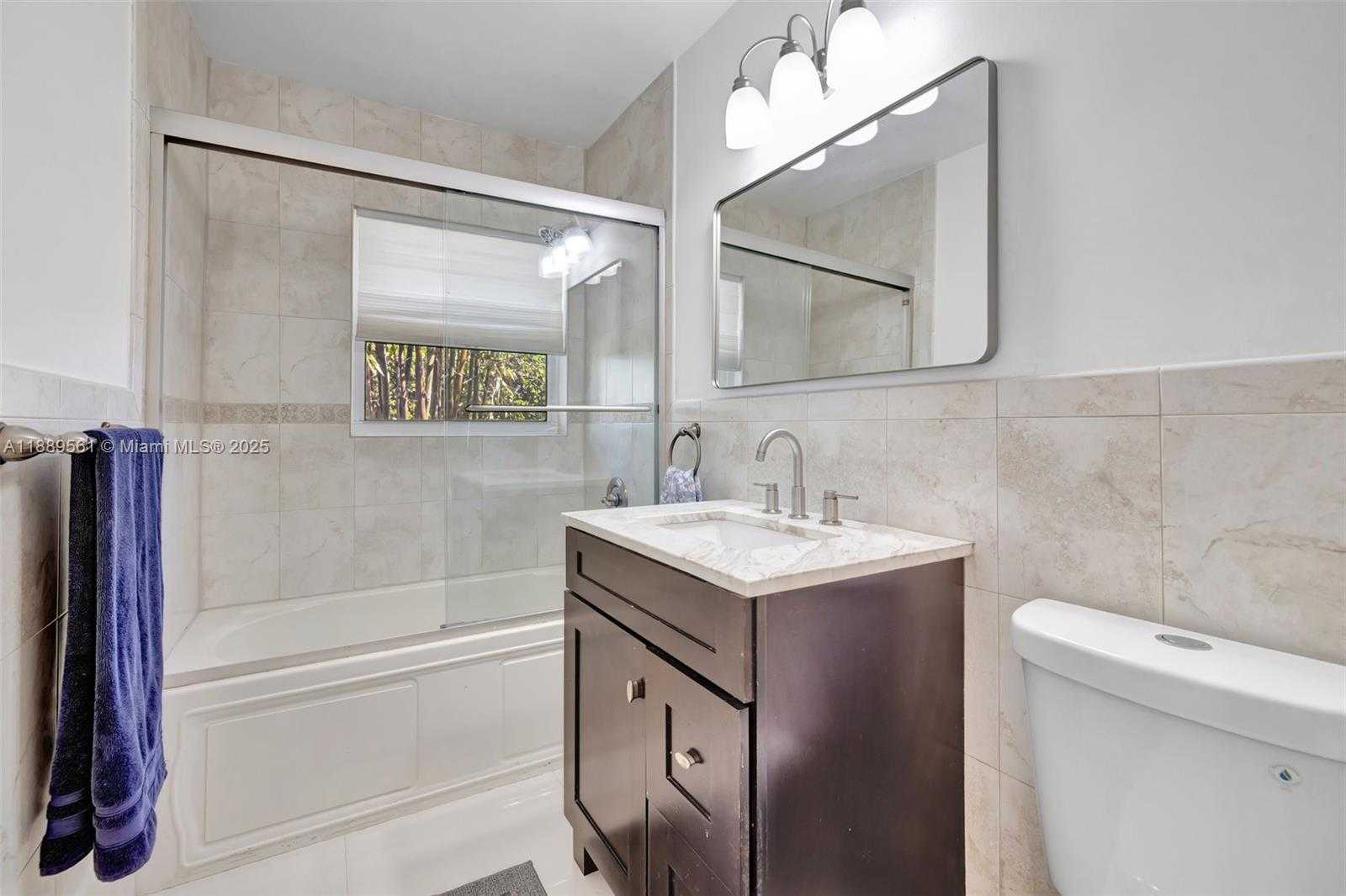 Small Image of 2506 NORTH EAST 30TH ST, Fort Lauderdale Number 34