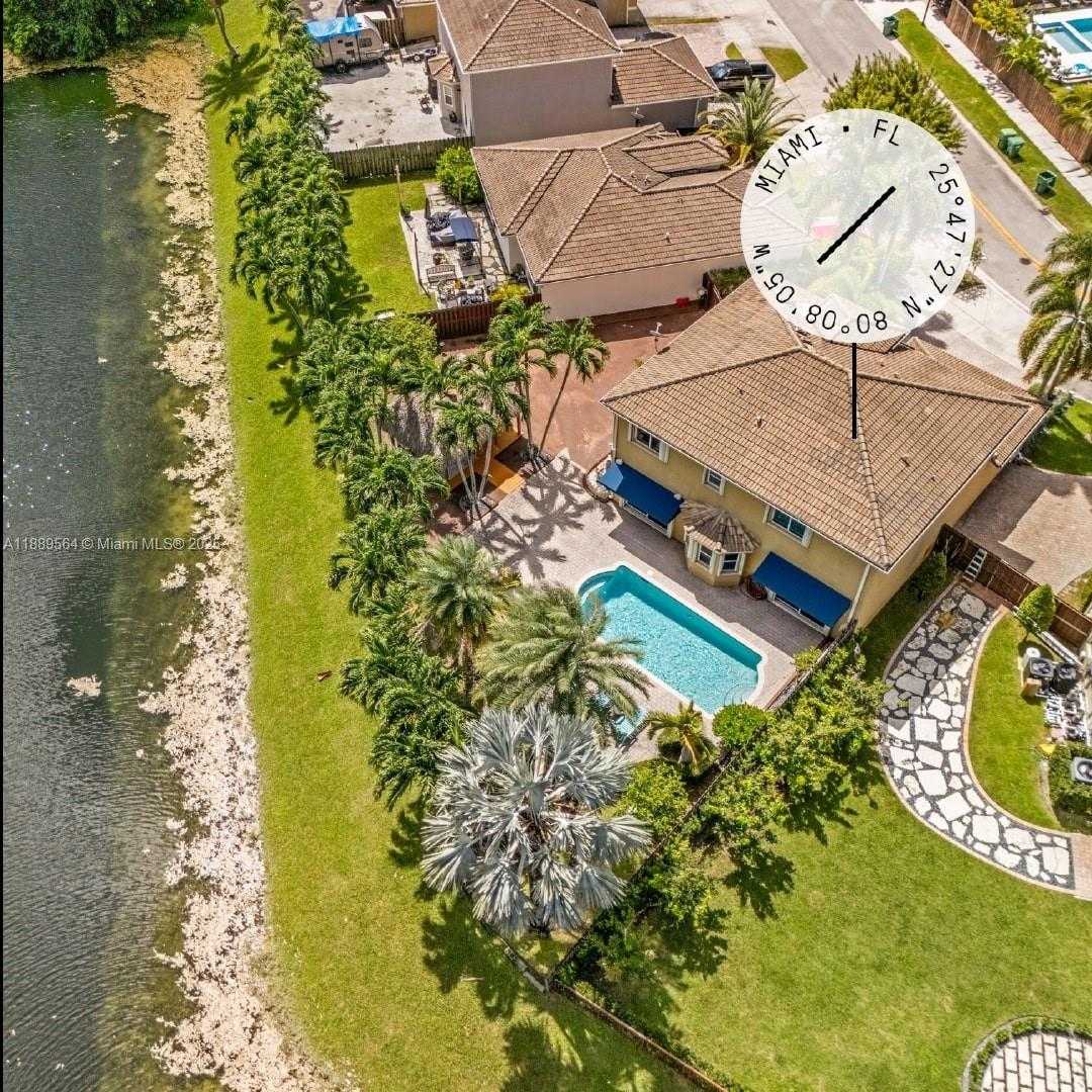 Small Image of 21059 SOUTH WEST 90TH PL, Cutler Bay Number 17
