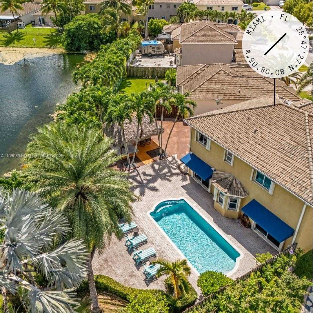 Small Image of 21059 SOUTH WEST 90TH PL, Cutler Bay Number 18