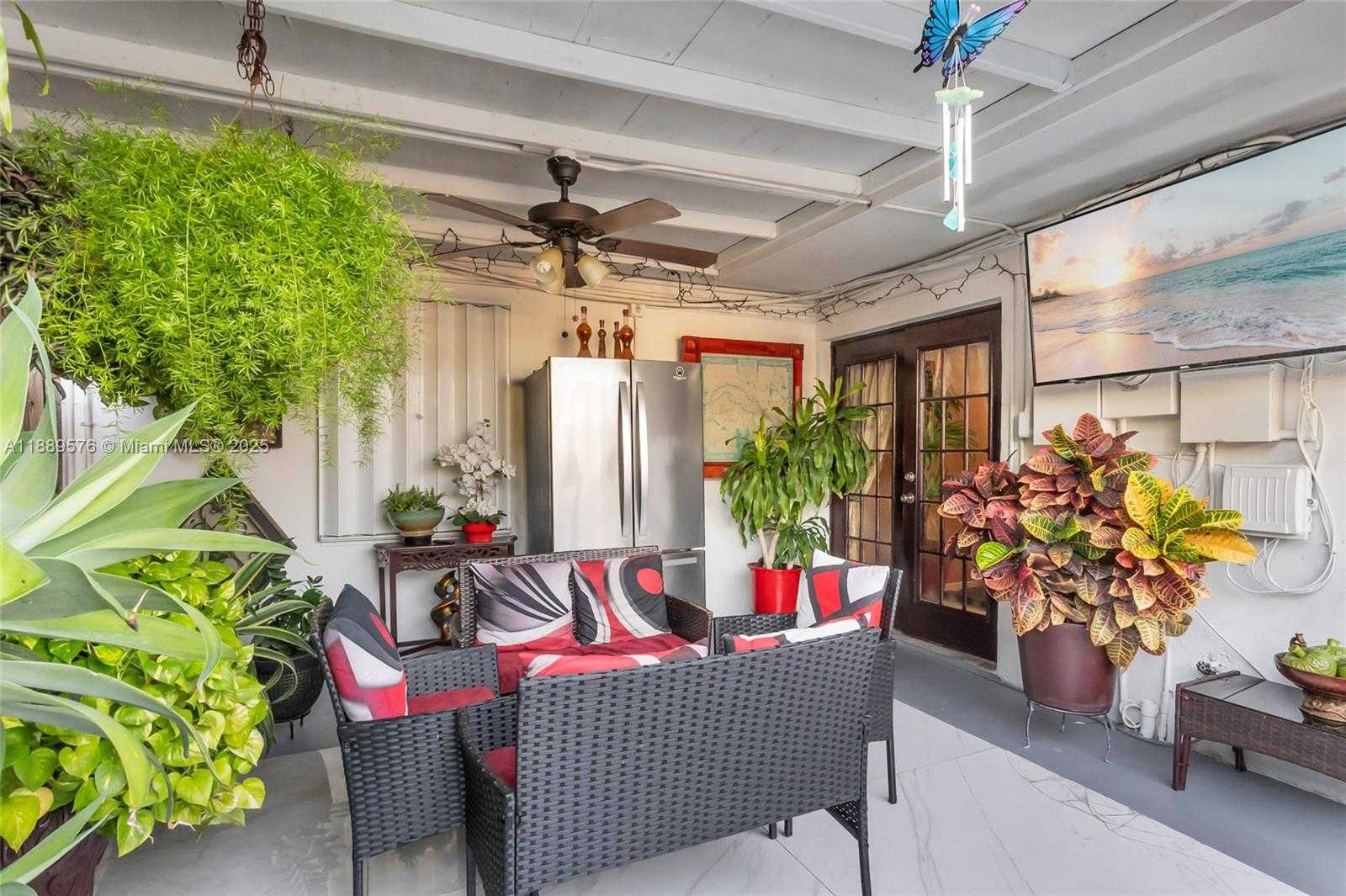 Small Image of 830 EAST 12TH PL, Hialeah Number 11